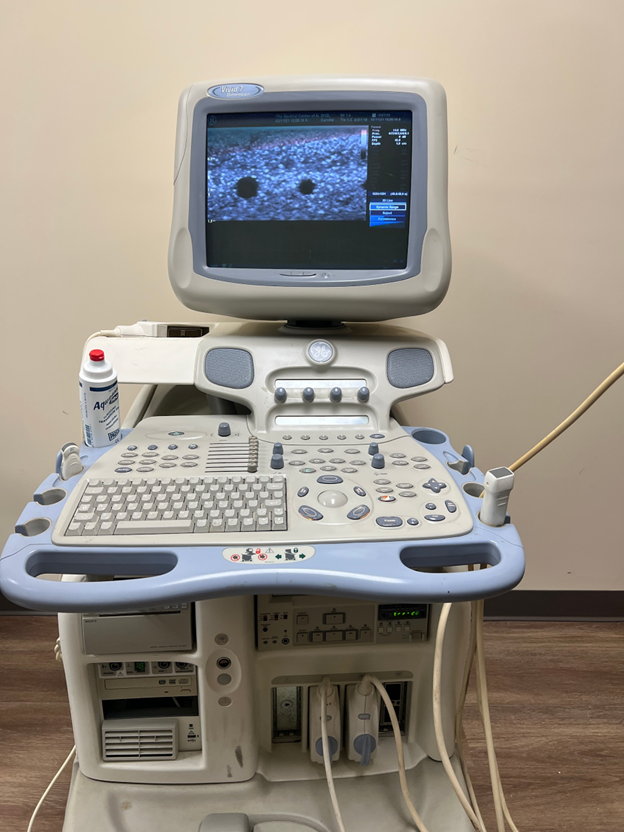 GE vivid 7 Dimension Cardiac ultrasound machine